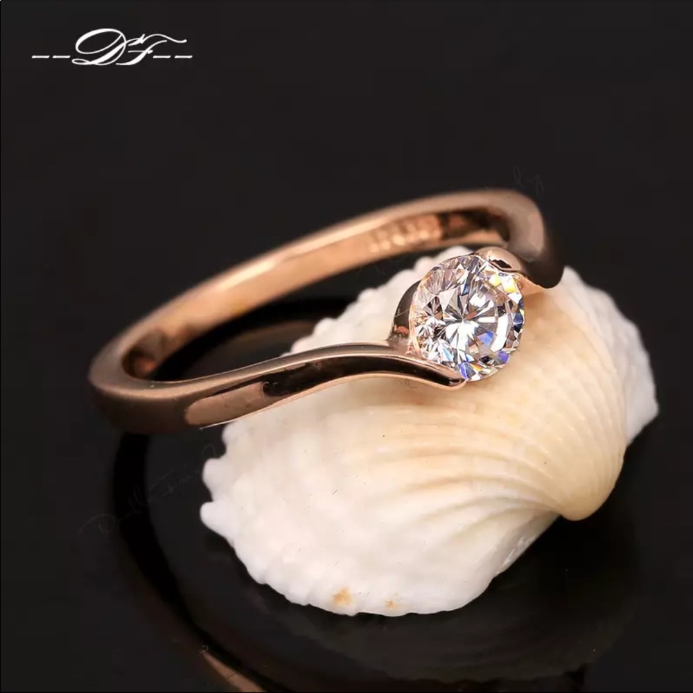 *18k rose gold Austrian CZ diamond ring